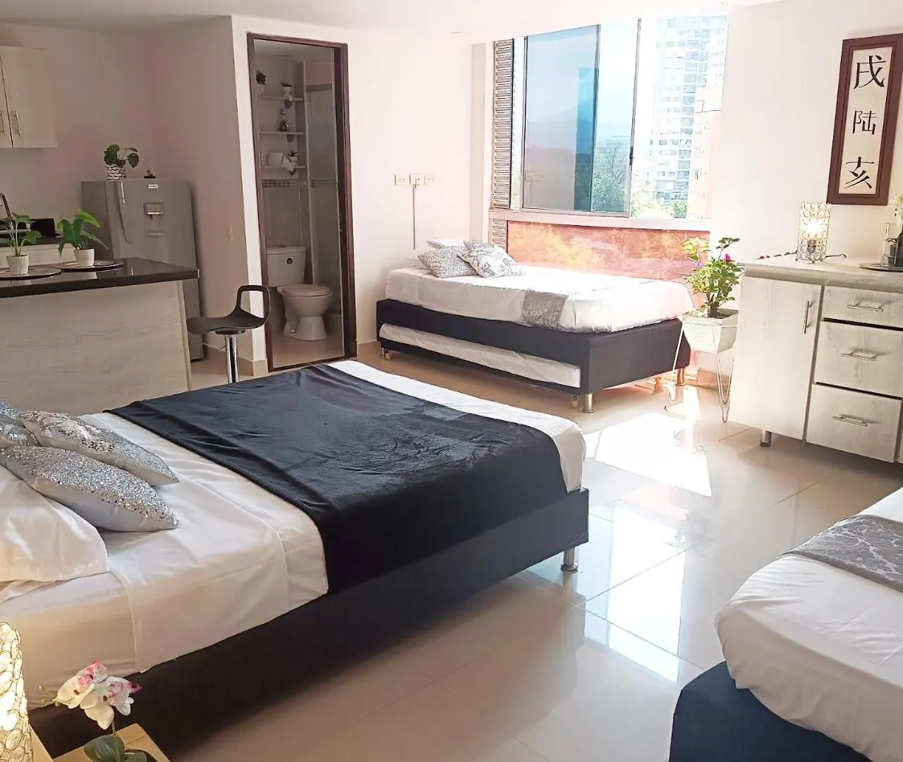 Apartment El Poblado 207 Apartasuite 1 A 5 Personas Medellin